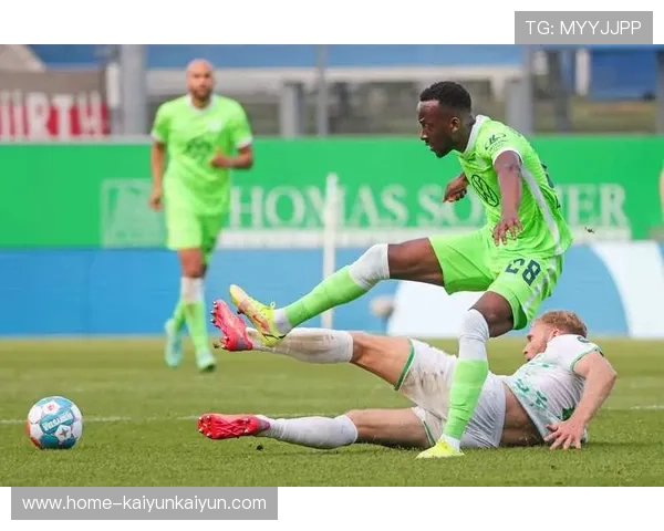 欧冠数据革命：AI预测、泊松分布如何重塑比赛分析