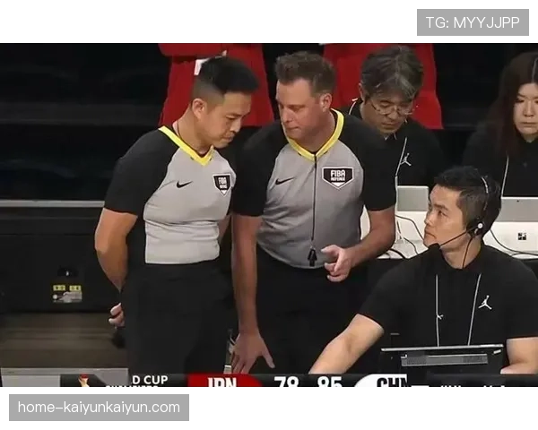 联盟与国际篮联就裁判吹罚尺度进行季度交流,旨在统一标准 联盟与国际篮联就裁判吹罚尺度进行季度交流,旨在统一标准